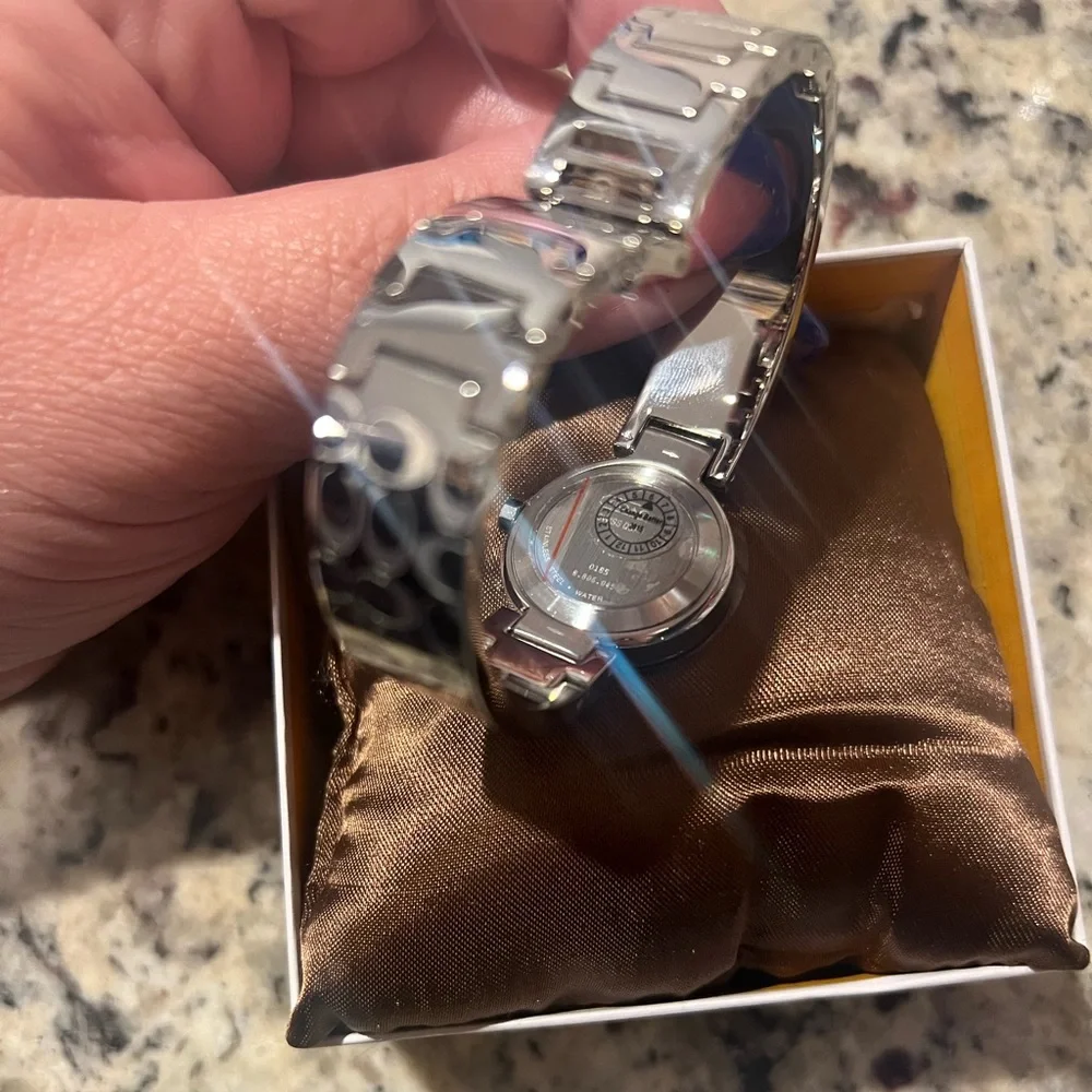 New Coach C Link Watch! Never been used